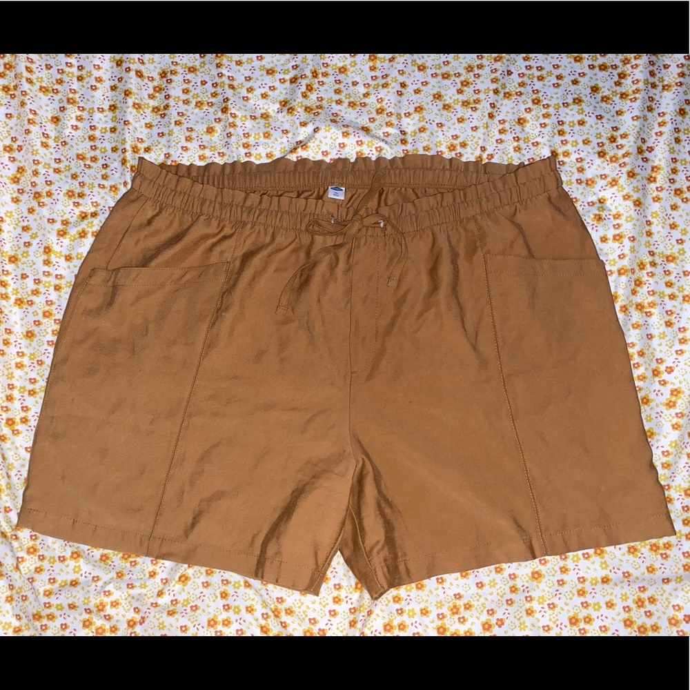 Paper bag shorts
